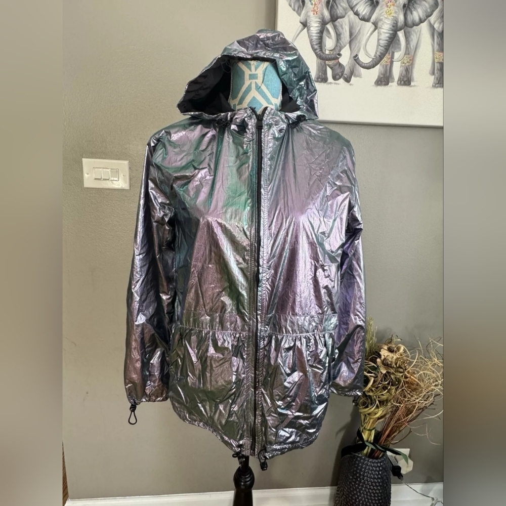 CHARLOTTE RUSSE Lightweight Jacket Holographic Size M